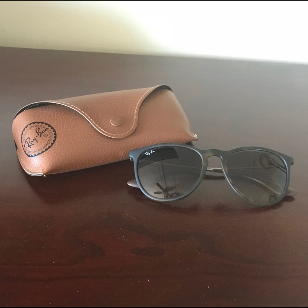 Ray Ban Erika Tortoise Sunglasses RB4171